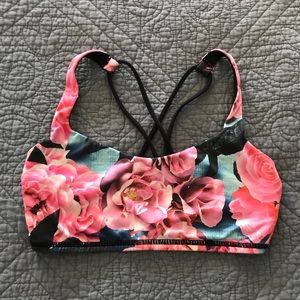 Lululemon free to be bra, floral, size 6